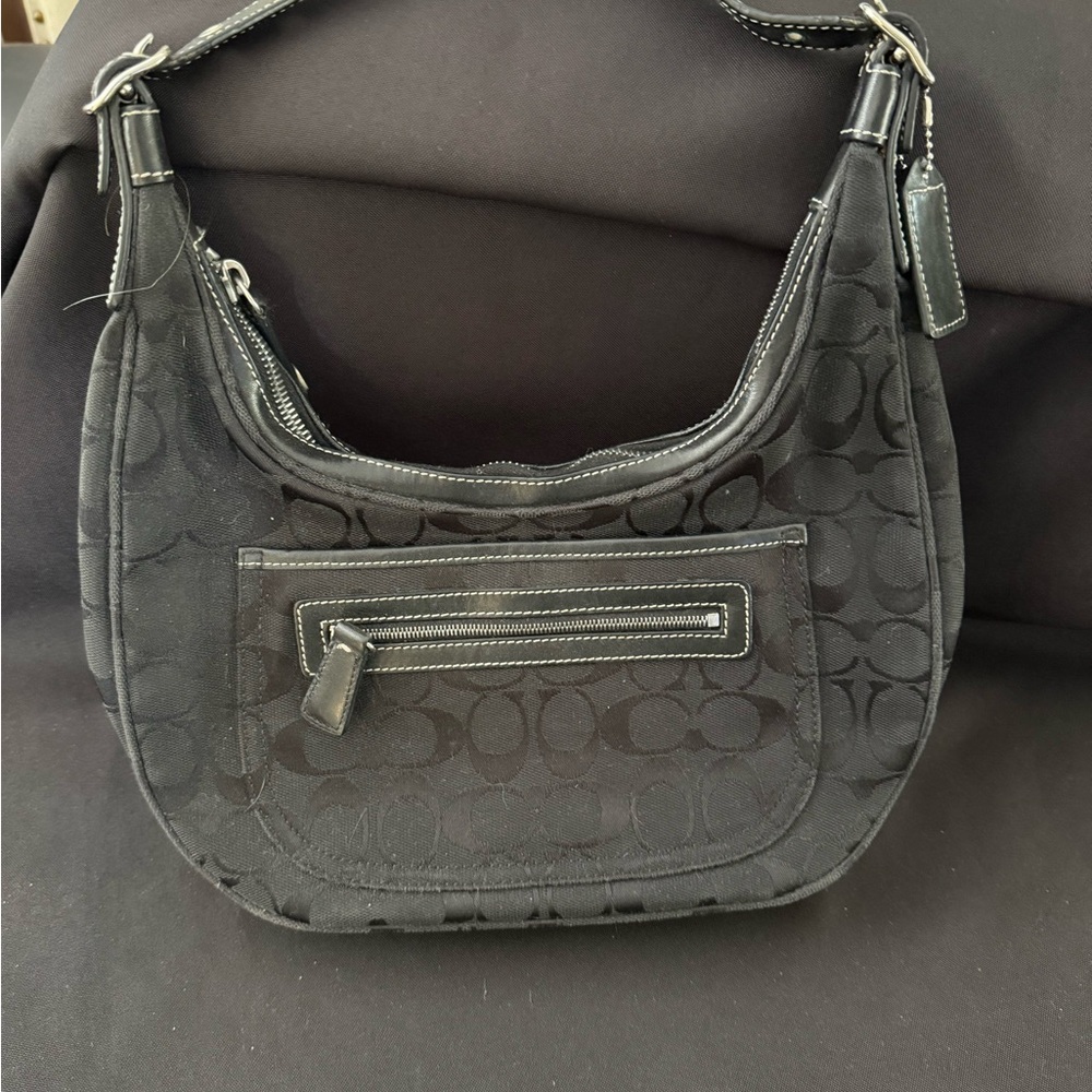 Coach Black Shoulder Bag with Slouchy Design